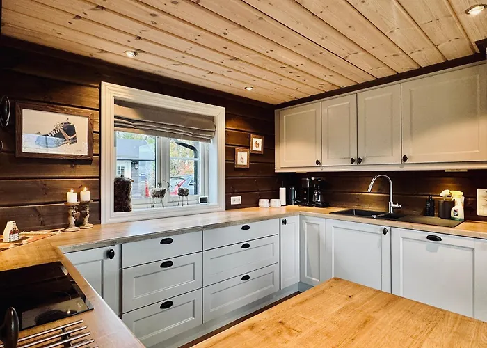 Spacious In The Mountains Vakantiehuis *