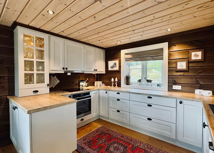 Vakantiehuis Spacious In The Mountains