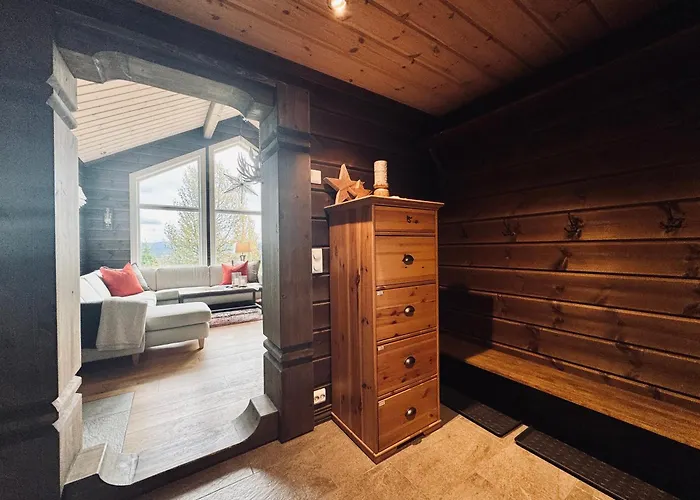 Spacious In The Mountains Gol